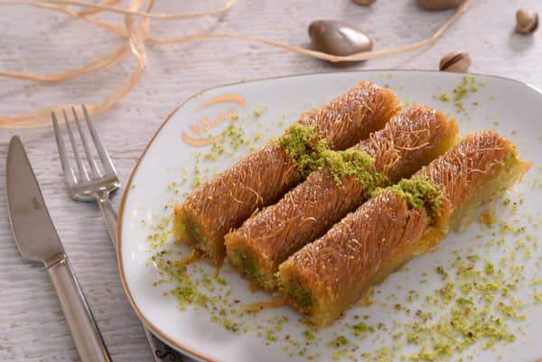 Seyidoglu Kadaifi Rolls With Pistachio 454 g-BURMA KADAYIF