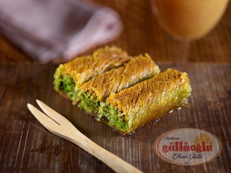 Gulluoglu Shredded Kadayif with Pistachio 500g - BURMA KADAYIF